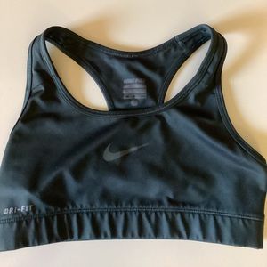 Nike Pro Sports Bra